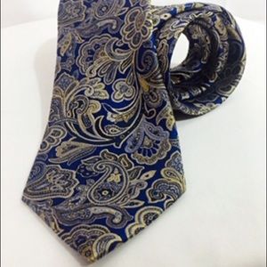 Jos A Bank Mens 100% Silk Necktie Long NWT